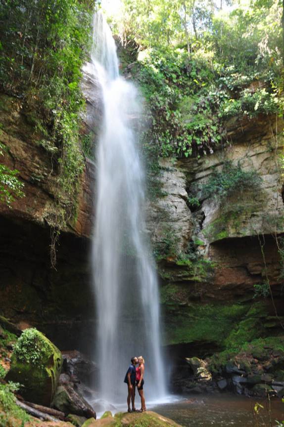 Clima inspirador na Cachoeira do Roncador, a mais alta de Taquaruçu - TO